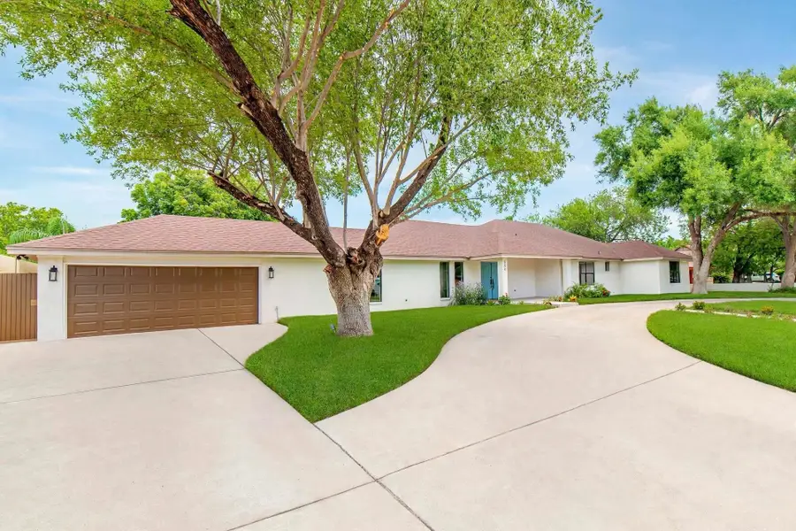 606 Merlin Rd, Laredo, TX 78041 - #3