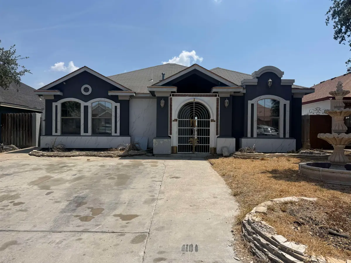 227 Girasol Ct, Laredo, TX 78043 - #1