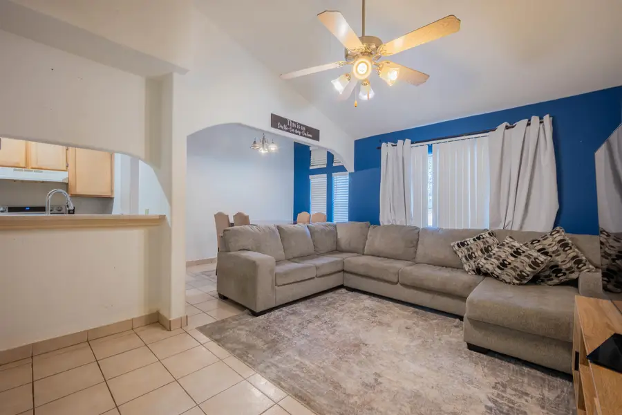 1752 Tiara Trl, Laredo, TX 78045 - #3