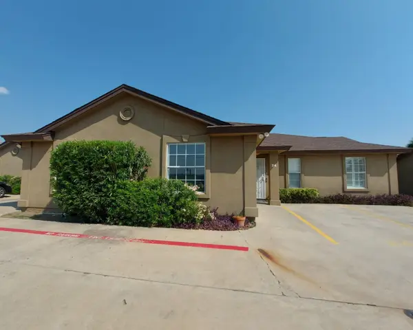 506 Shiloh Dr, LAREDO, TX 78045