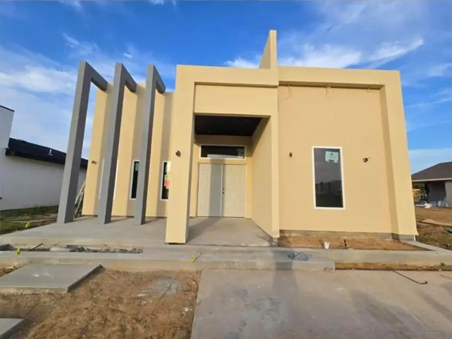 5057 Luna Grande Lp., Laredo, TX 78046 - #2