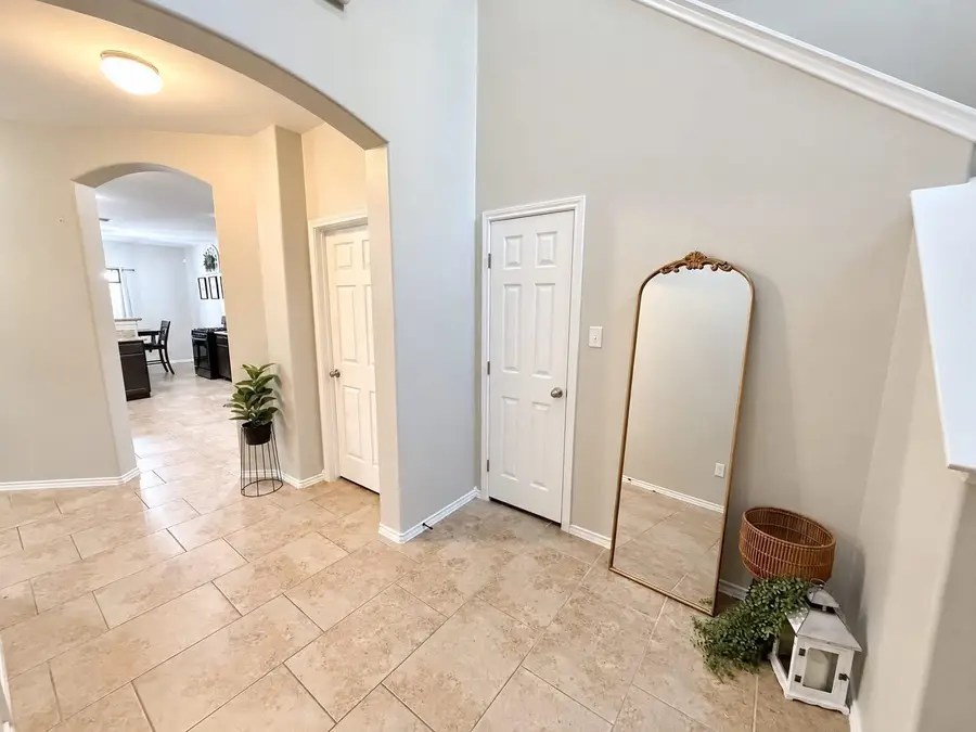 11221 Sierra Gorda Dr, Laredo, TX 78045-7141 - #2