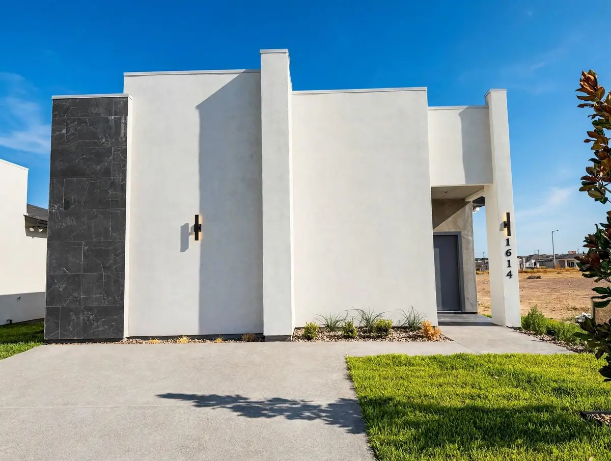 1614 Principal Ln., Laredo, TX 78045 - #1