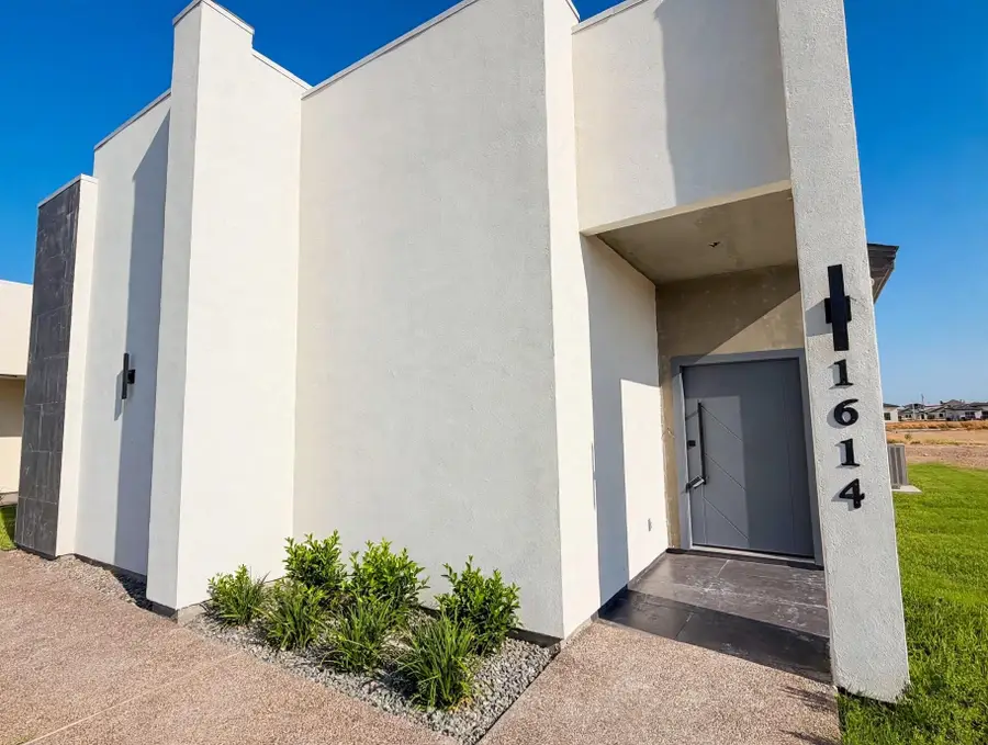 1614 Principal Ln., Laredo, TX 78045 - #3