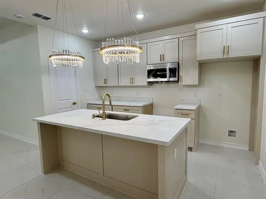 205 Lusitano Dr., Laredo, TX 78046 - #2