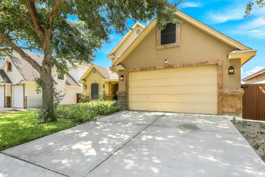 2327 Grisell Dr, Laredo, TX 78041 - #3