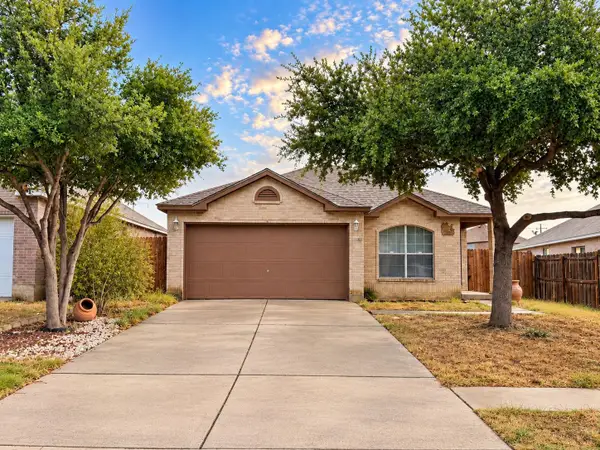 518 Gandara Dr, Laredo, TX 78043