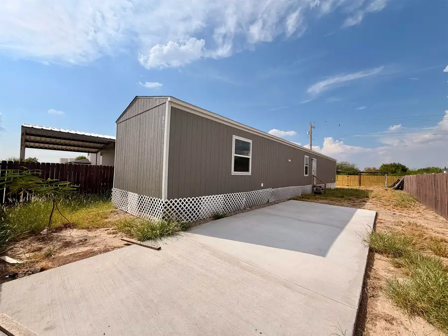 720 BIGLEAF DR., Laredo, TX 78041 - #3
