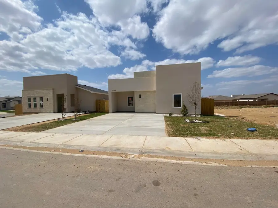 5218 Curuba Dr., Laredo, TX 78046 - #2