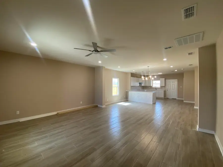 5218 Curuba Dr., Laredo, TX 78046 - #3