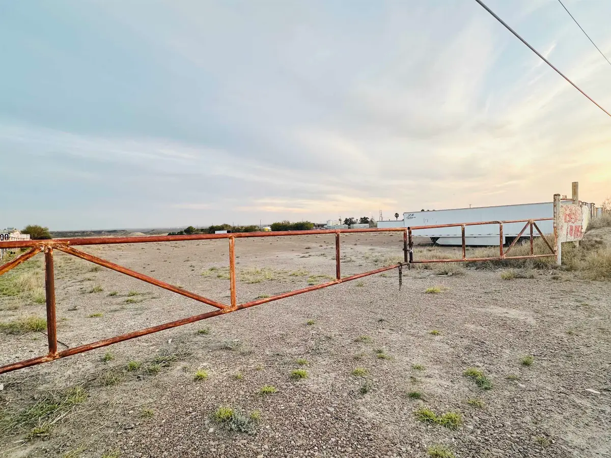 21198 FM 1472, Laredo, TX 78045 - #1