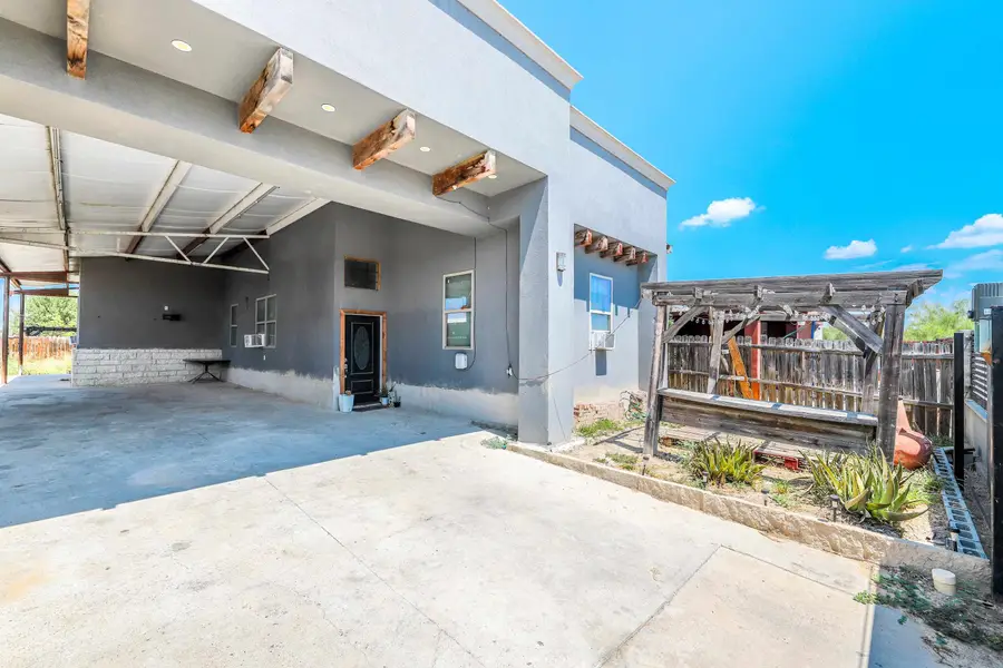 104 Palo De Rosa Loop, Laredo, TX 78043 - #3