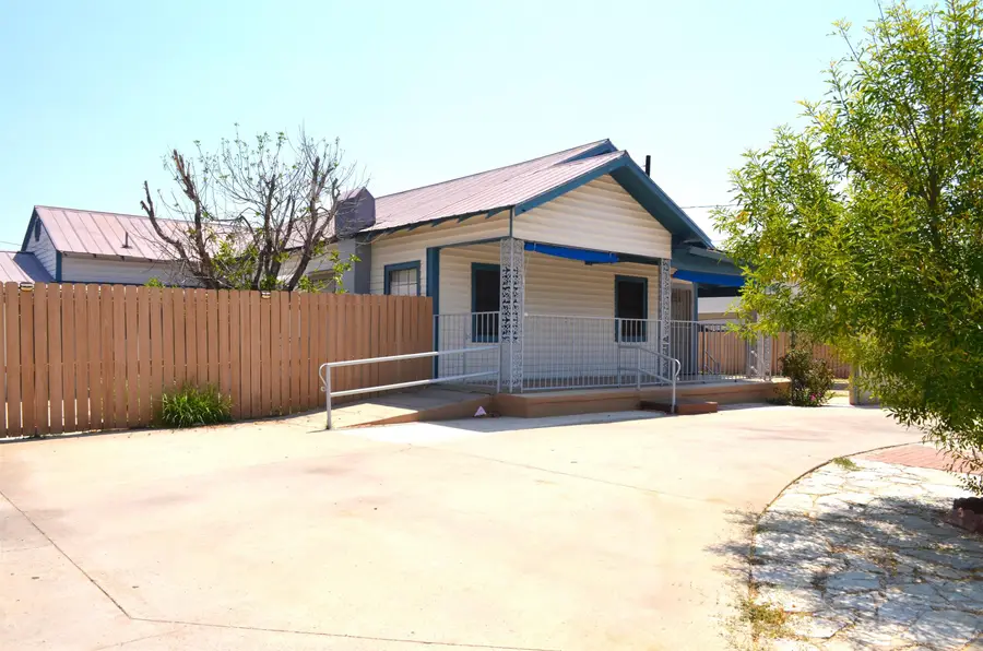 2004 Piedra China St, Laredo, TX 78045 - #2
