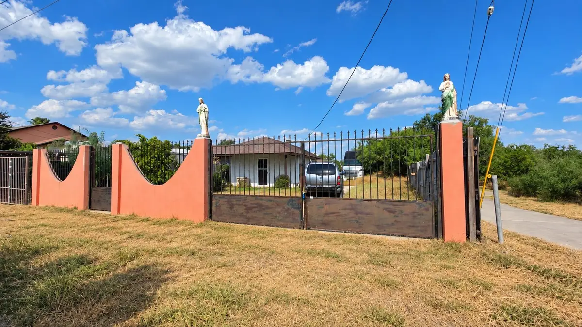 3802 Corpus Christi St, Laredo, TX 78043 - #1
