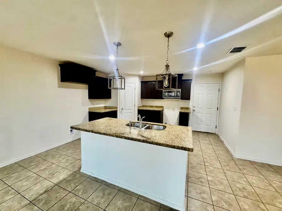 6002 Narciso Dr., Laredo, TX 78046 - #3