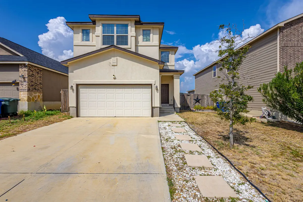 602 Soubirous Rd, Laredo, TX 78045 - #1