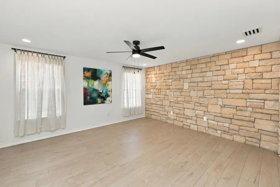 10125 Montoya Dr, Laredo, TX 78045 - #3