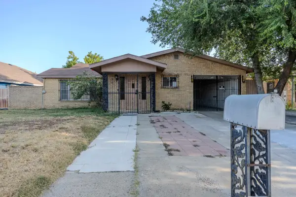 2115 Mier St, Laredo, TX 78043