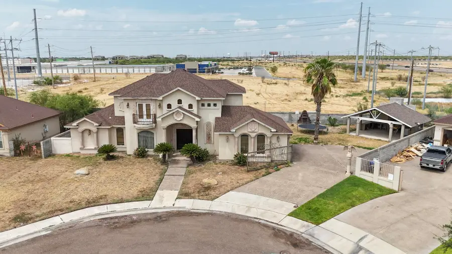 4120 De Novo St, Laredo, TX 78045 - #3