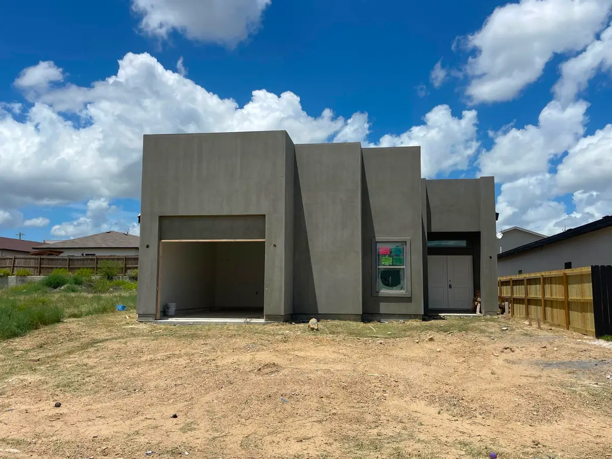 5414 Raven Dr., Laredo, TX 78046 - #1