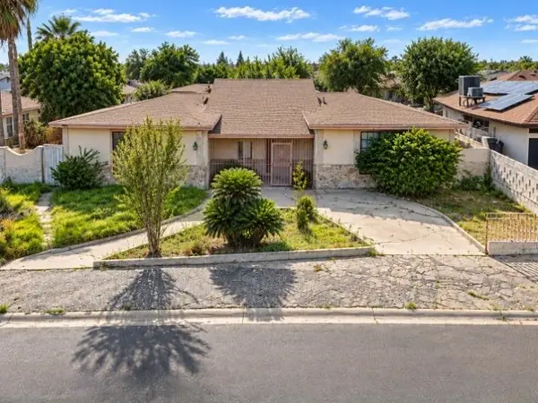 210 Daisy Ln, Laredo, TX 78046