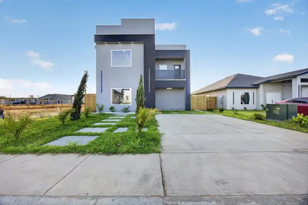5060 Luna Grande Lp., Laredo, TX 78046