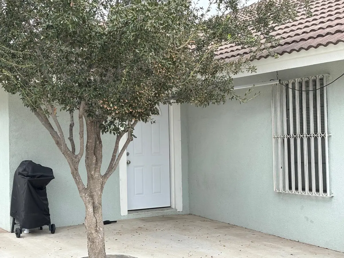 902 Jasent Cv, Laredo, TX 78045 - #1