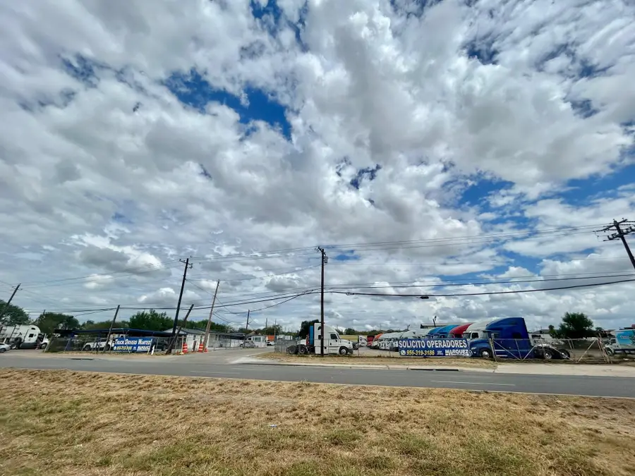 8201 San Dario Ave, Laredo, TX 78045 - #2