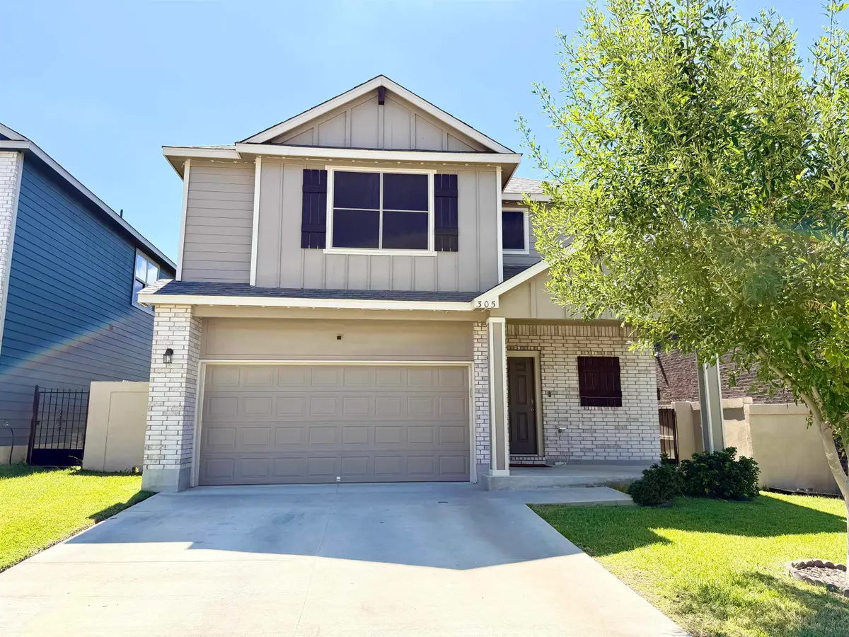 305 Rockpile Creek Ln, Laredo, TX 78045 - #1