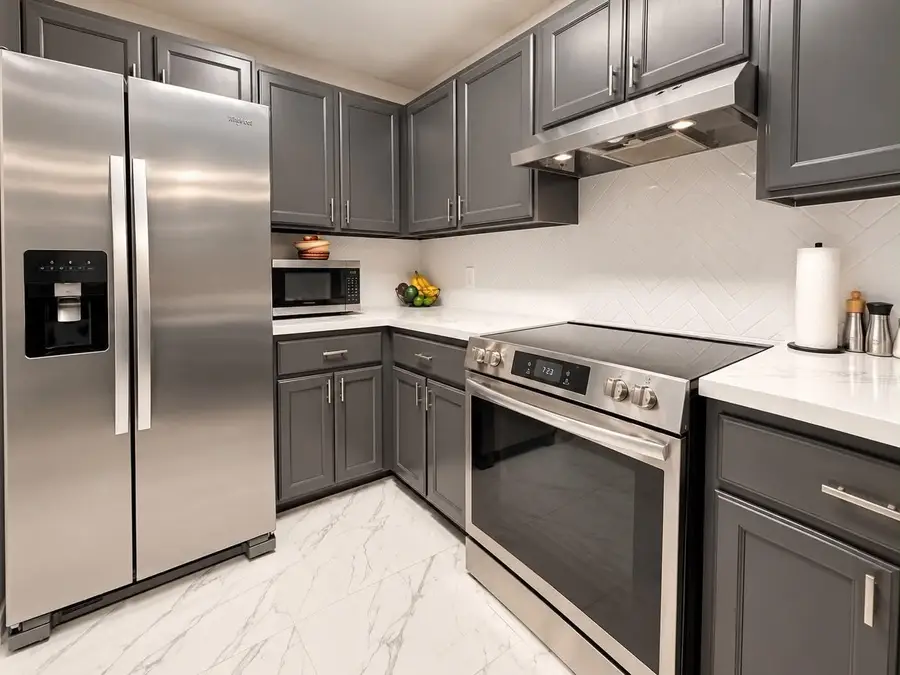 2604 La Parra Ln., Laredo, TX 78046 - #3