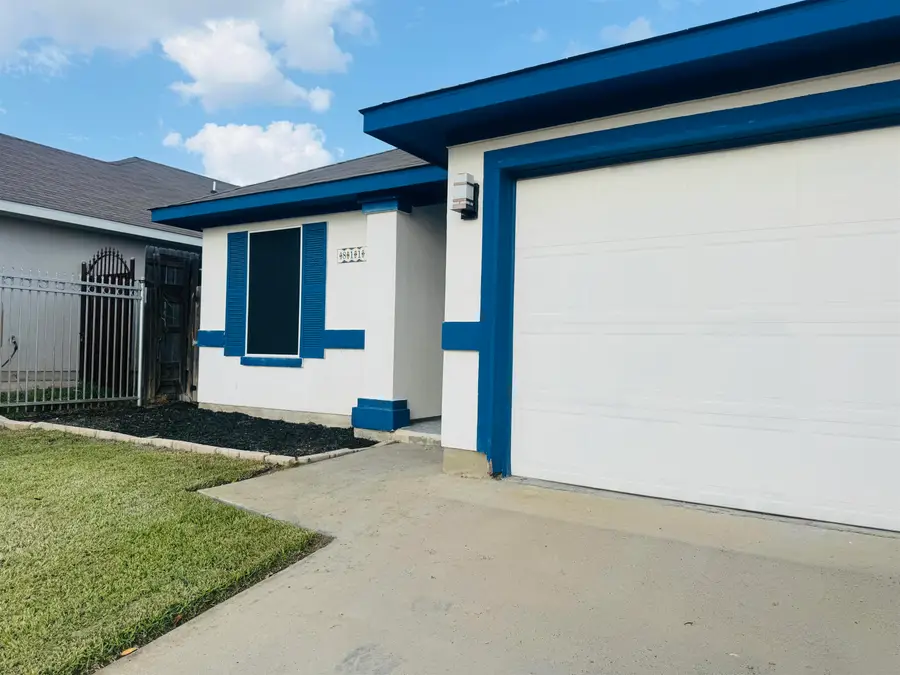 811 Bartolome Ln, Laredo, TX 78046 - #3
