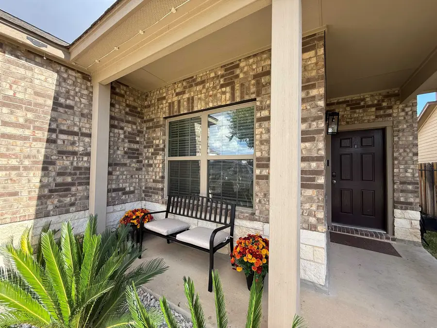 1011 Larvotto Lp., Laredo, TX 78045 - #3
