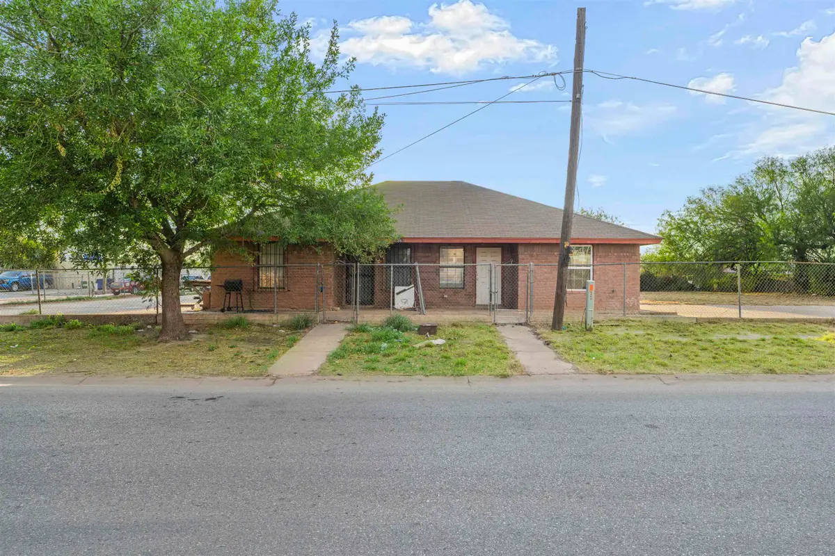 2314 Coke St, Laredo, TX 78040 - #1