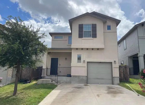 9987 Inmaculada Ln, Laredo, TX 78045