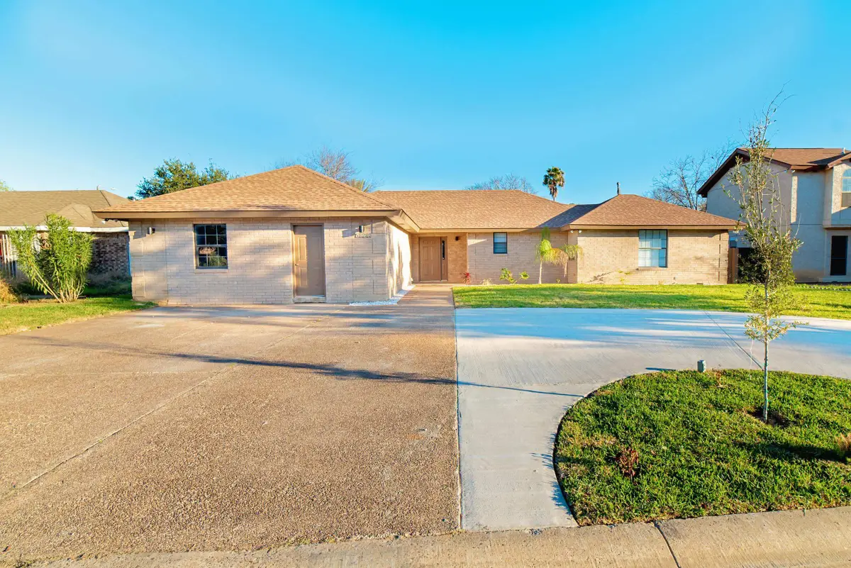 8655 Northridge Lp, Laredo, TX 78045 - #1