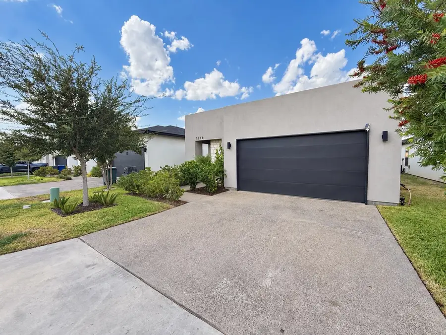 1714 Lomas Del Sur Blvd., Laredo, TX 78046 - #2