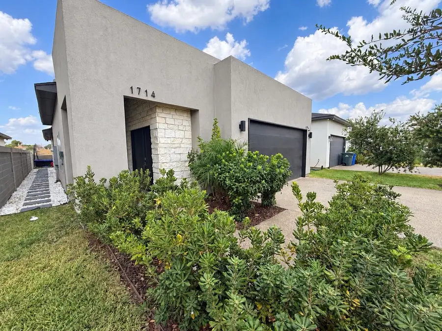 1714 Lomas Del Sur Blvd., Laredo, TX 78046 - #3