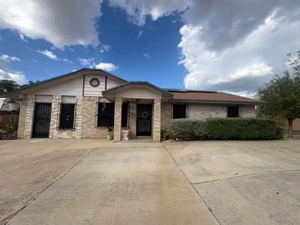 5710 Cactus Dr, Laredo, TX 78041