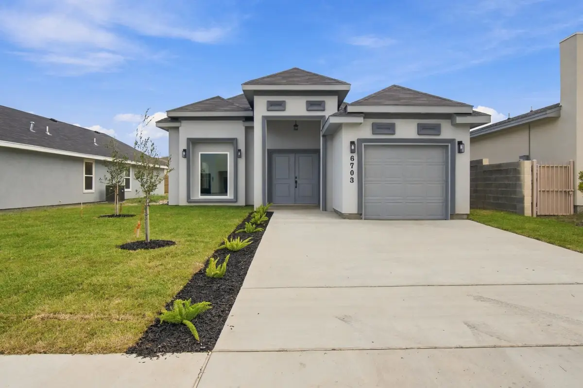 6703 El Jinete Dr., Laredo, TX 78046-8639 - #1