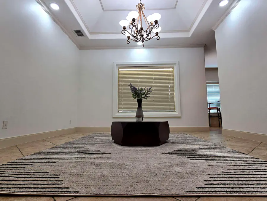 10529 Winrock Dr, Laredo, TX 78045 - #2