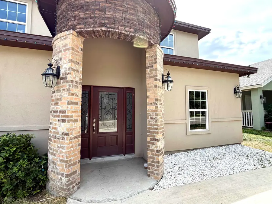 5519 Conroe St, Laredo, TX 78046 - #3