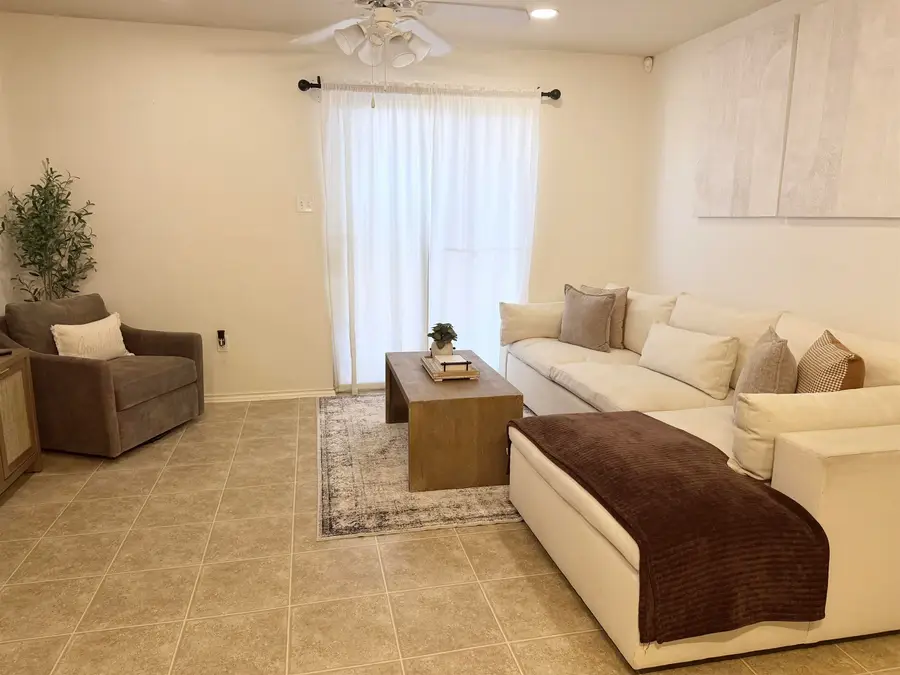 13126 Fawn Dr, Laredo, TX 78045 - #3