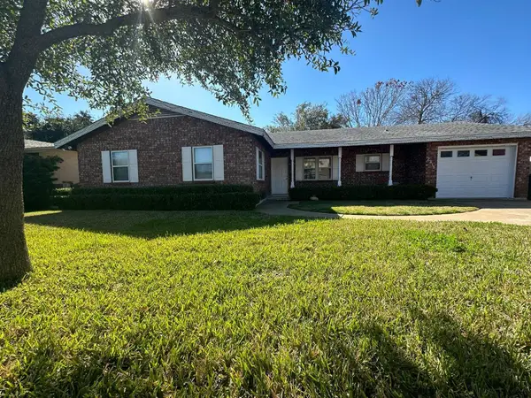 2315 Guerrero St, Laredo, TX 78043