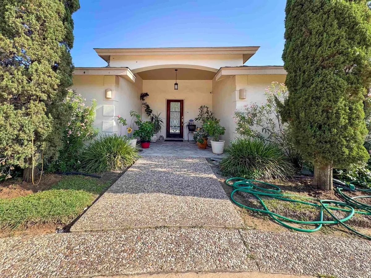1227 Andrew Ln, Laredo, TX 78045 - #1