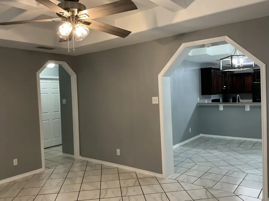 204 Girasol Ct, Laredo, TX 78043 - #2