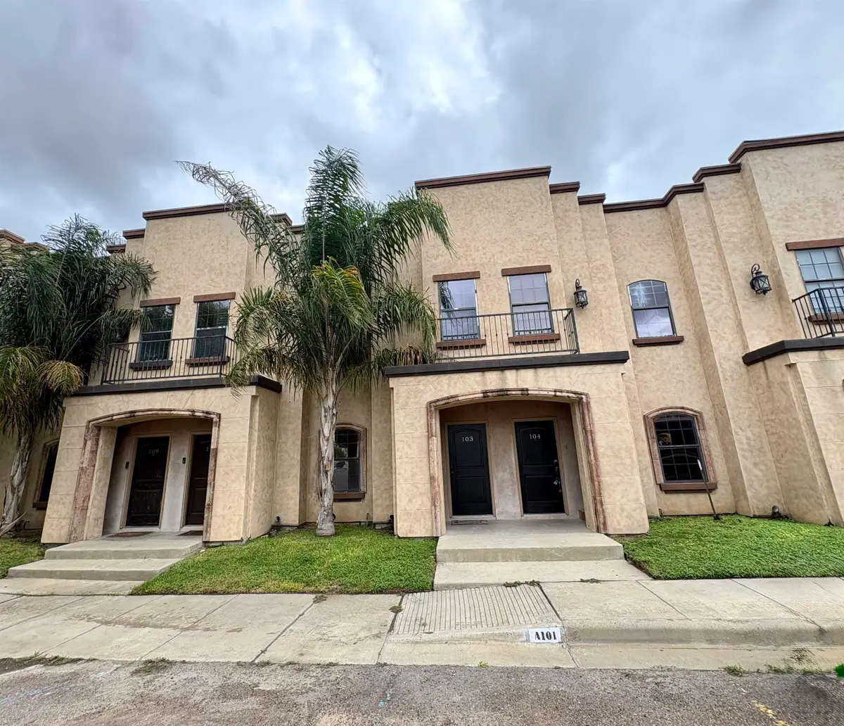 8216 Casa Verde Rd, Laredo, TX 78041 - #1