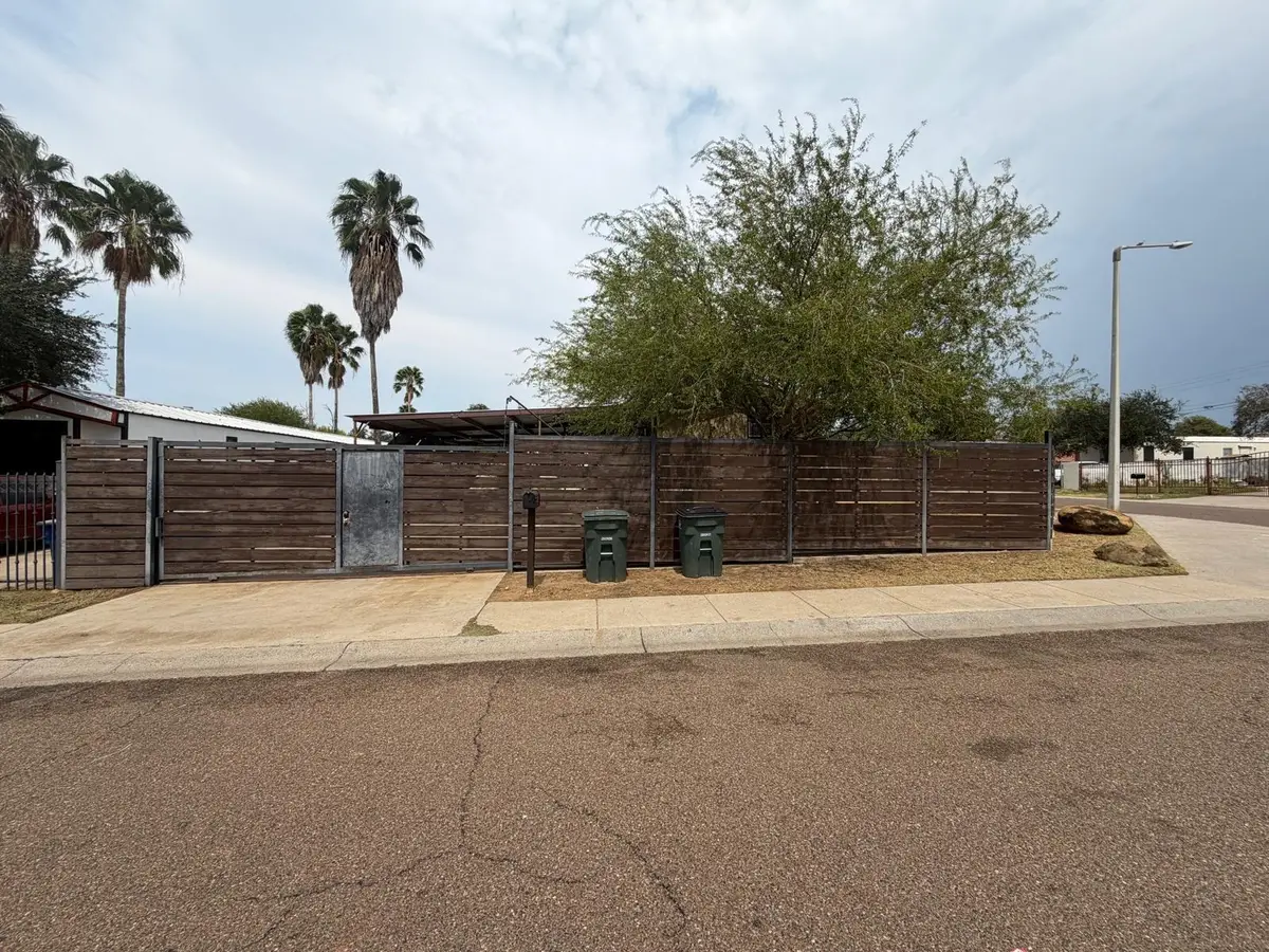 3426 Zamora Lp, Laredo, TX 78046 - #1