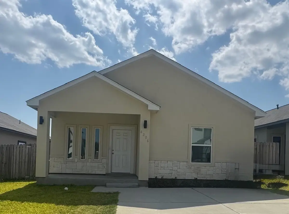 4206 Gavilan Dr., Laredo, TX 78046 - #1