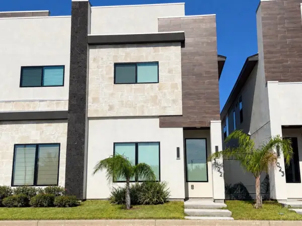 8218 Casa Verde Rd, LAREDO, TX 78041