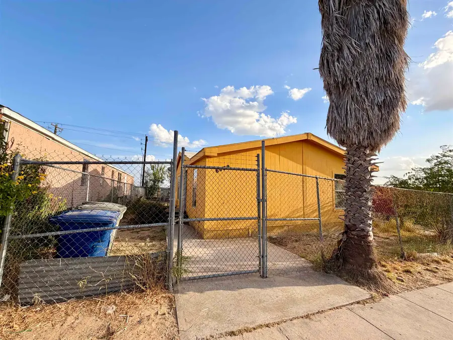 6009 Balcones Dr, Laredo, TX 78046 - #2